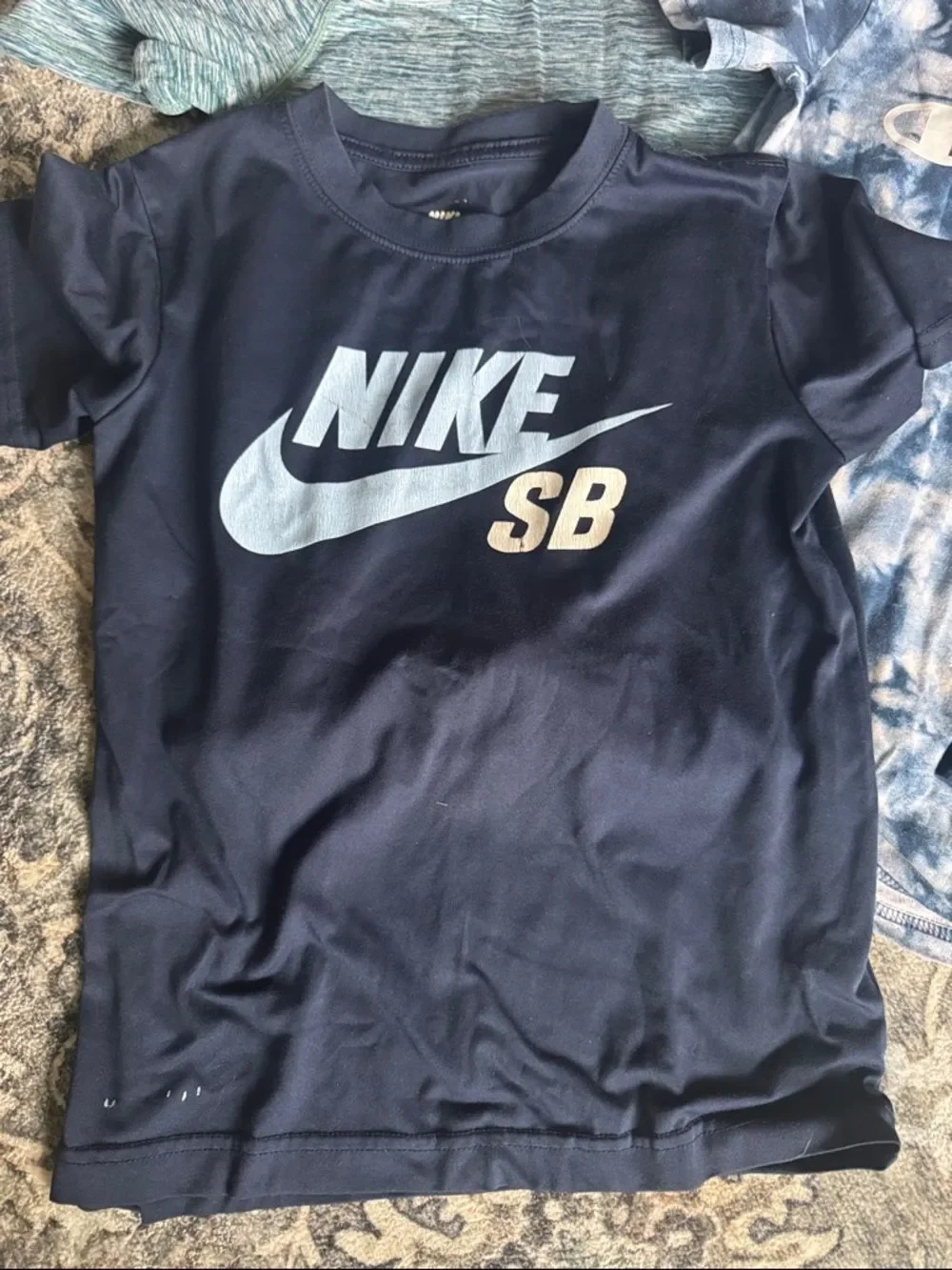 Old Navy nike shirt